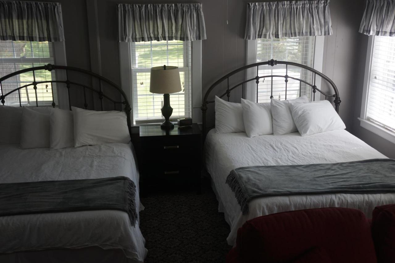 The Frogtown Inn Canadensis Extérieur photo