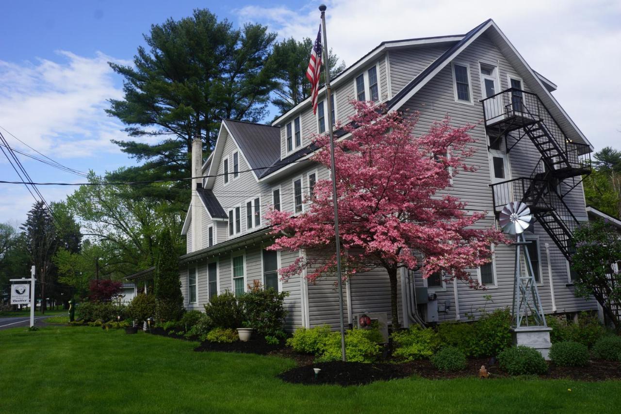 The Frogtown Inn Canadensis Extérieur photo
